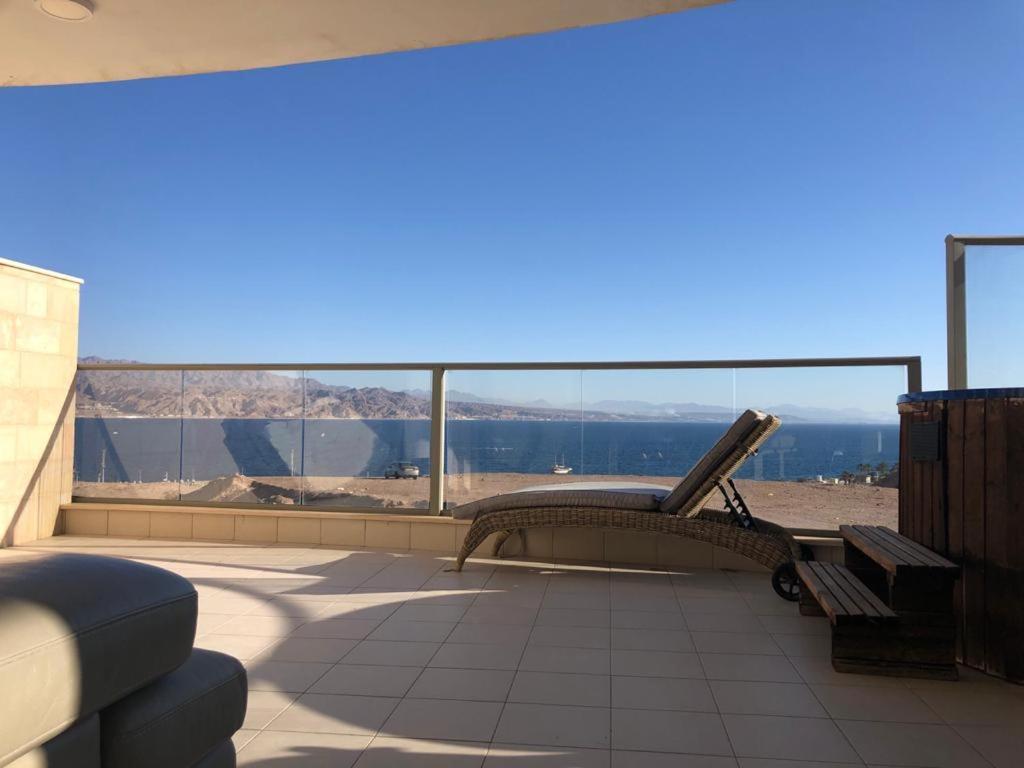 Luxury Exclusive Top Class Apartment On The Sea With Best Sea View And Jacuzzi רק למשפחות !!!! Eilat Esterno foto